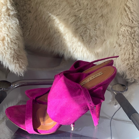 ZARA Bright Fuchsia Sandals - Picture 2 of 5